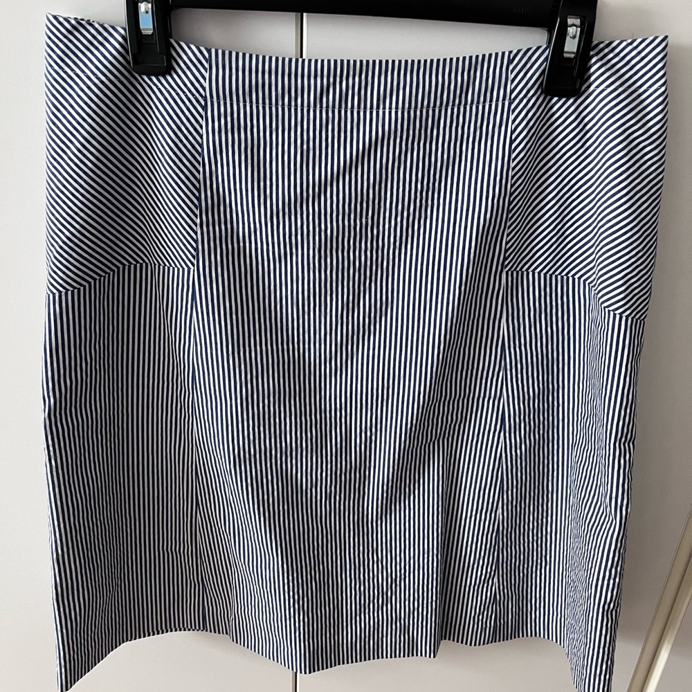 Talbots searsucker skirt